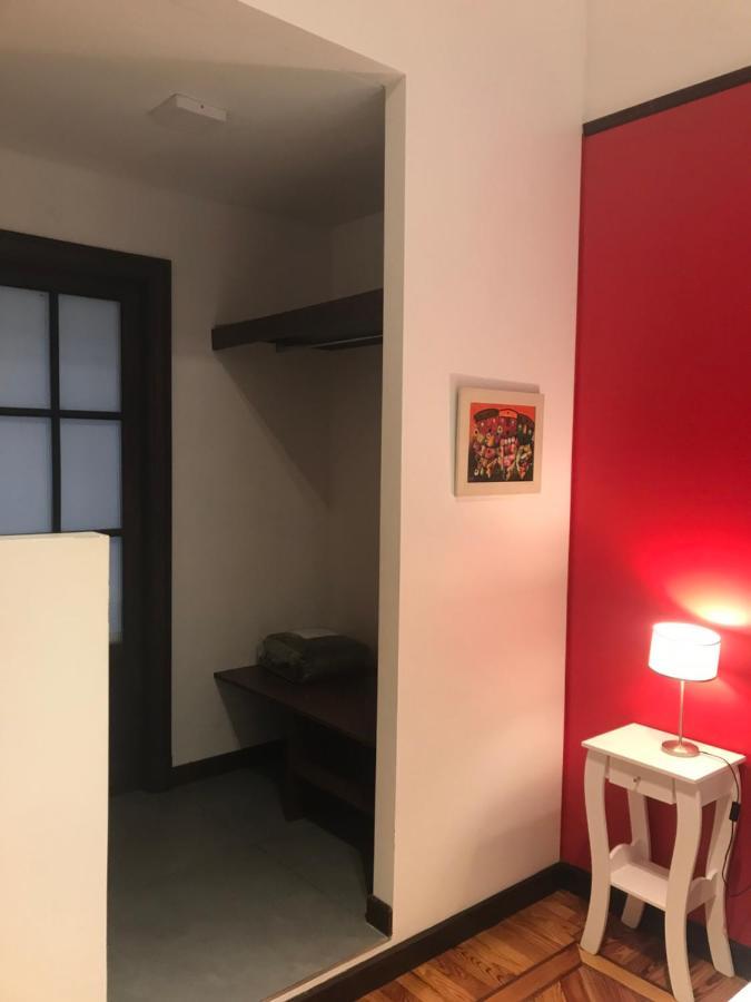 Habitaciones En Suite Balcarce Buenos Aires Bagian luar foto