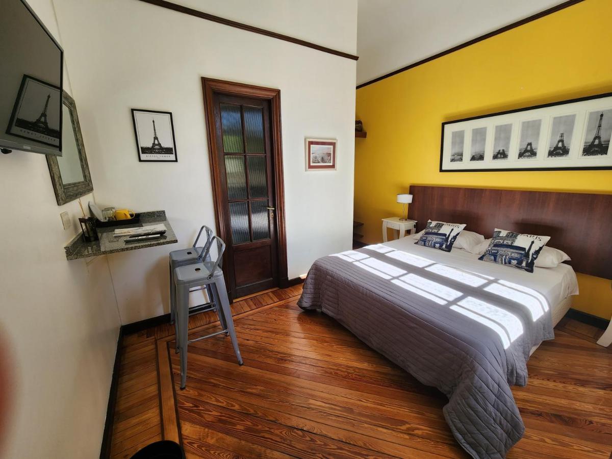 Habitaciones En Suite Balcarce Buenos Aires Bagian luar foto