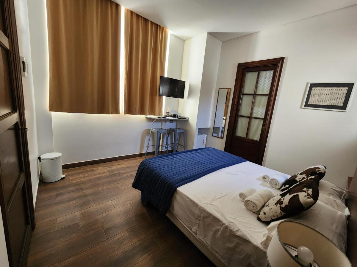 Habitaciones En Suite Balcarce Buenos Aires Bagian luar foto