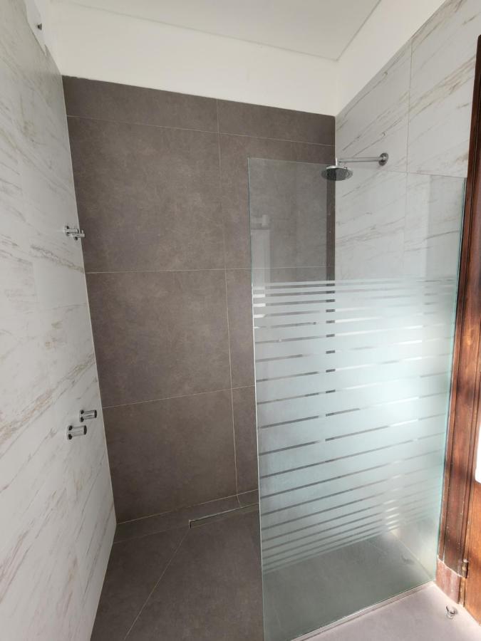 Habitaciones En Suite Balcarce Buenos Aires Bagian luar foto